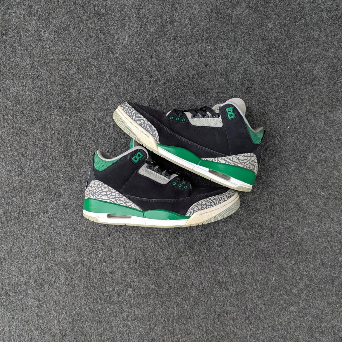 Air Jordan 3 Retro "Pine Green" — EUR 41 — A Grade